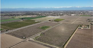 More details for SWC W. Caldwell Ave, Visalia, CA - Land for Sale