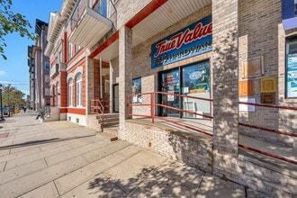 4415 Park Ave, Union City, NJ for lease Interior Photo- Image 1 of 19