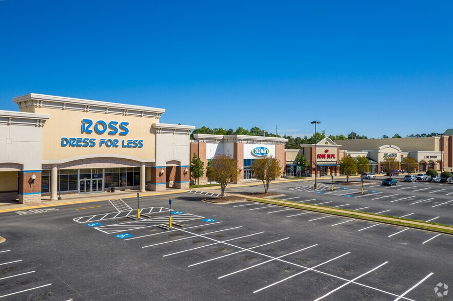 5555 Whittlesey Blvd, Columbus, GA for lease - Primary Photo - Image 1 of 6