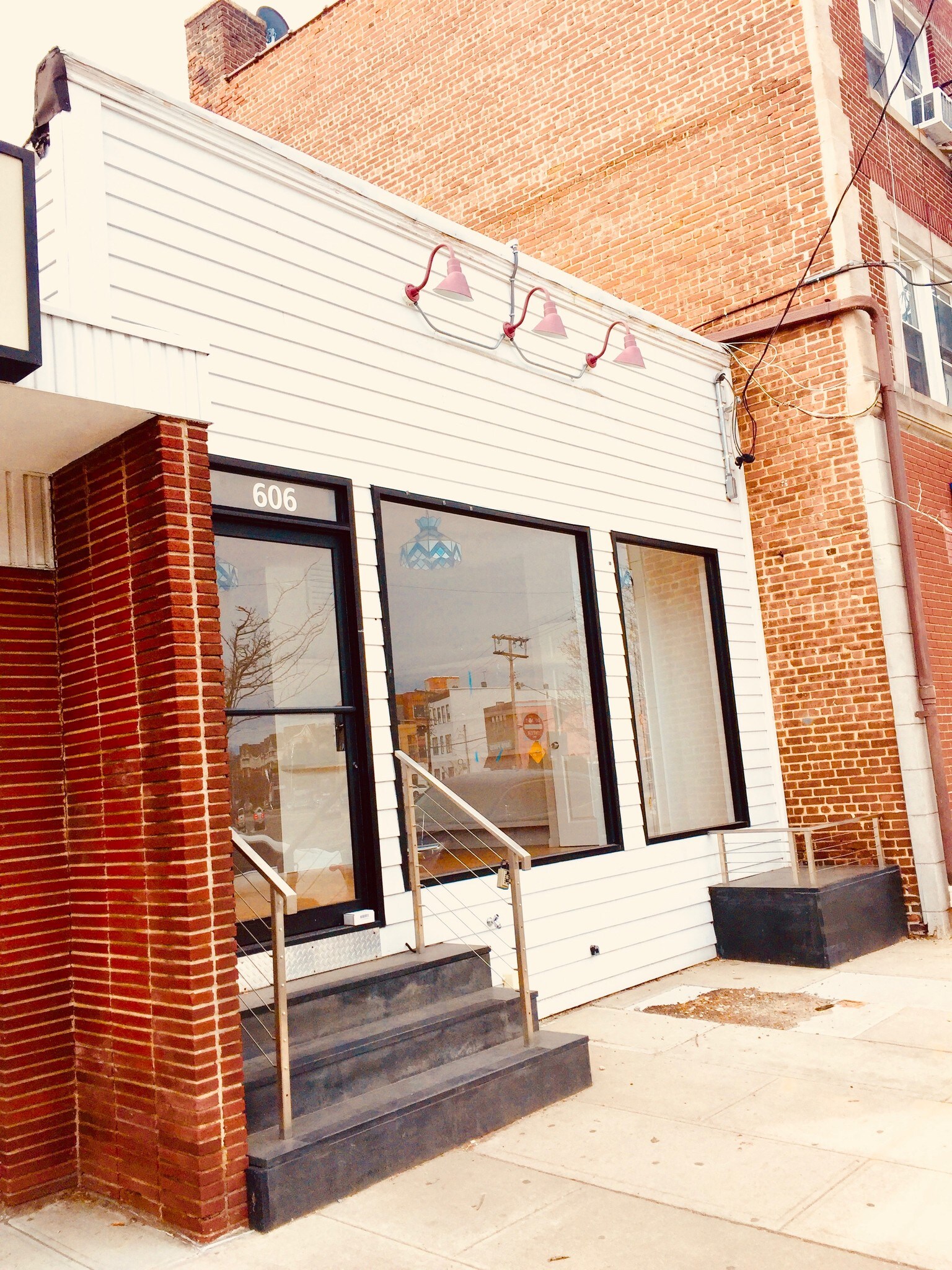 608 Mamaroneck Ave, Mamaroneck, NY for sale Primary Photo- Image 1 of 1