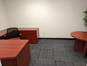 222 W Main St, Belleville, IL for lease Interior Photo- Image 1 of 12