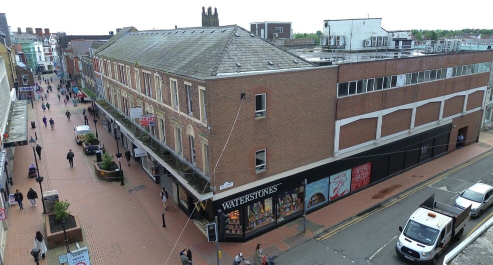 9-11 Regent St, Wrexham for sale - Building Photo - Image 1 of 5