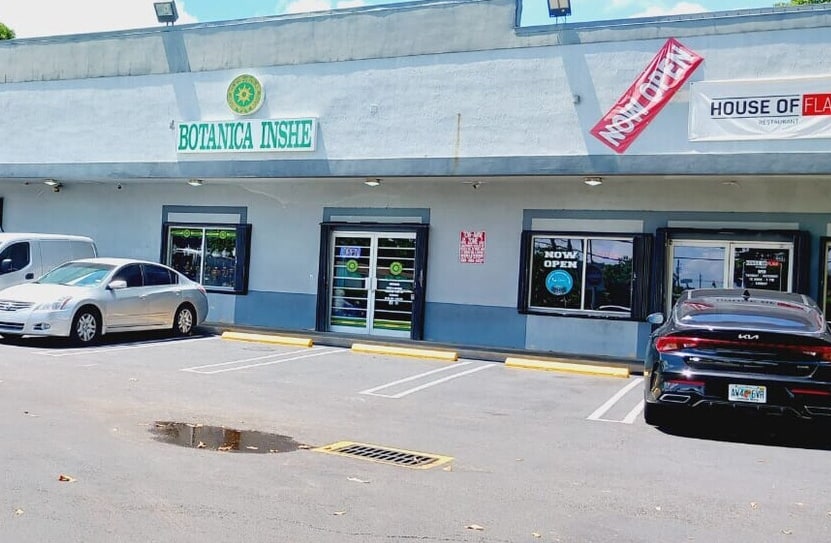 2675 NW 207th St, Miami Gardens, FL for lease Interior Photo- Image 1 of 4