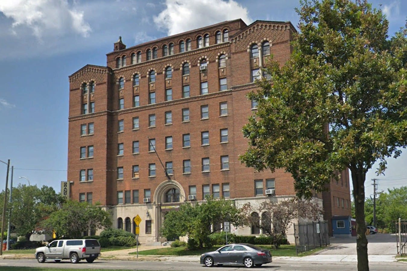 2051 W Grand Blvd, Detroit, MI 48208