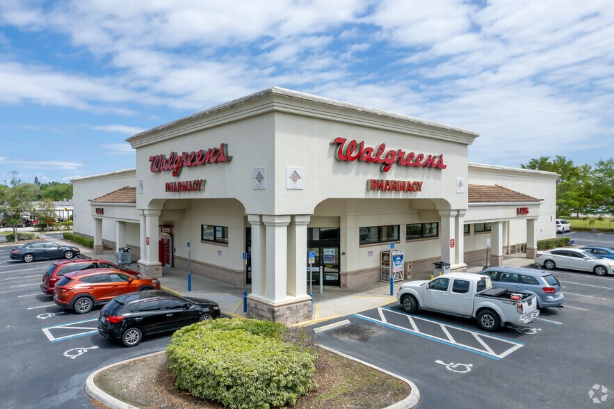 1106 Clearlake Rd, Cocoa, FL for sale - Primary Photo - Image 1 of 1