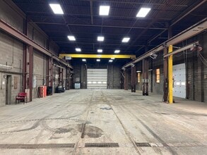 144 Niles Ave, Waynesburg, OH for lease Interior Photo- Image 1 of 3