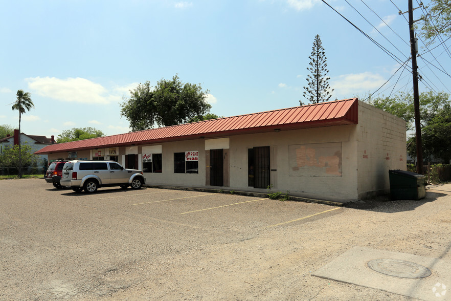 335-355 Palm Blvd, Brownsville, TX for sale - Primary Photo - Image 1 of 1