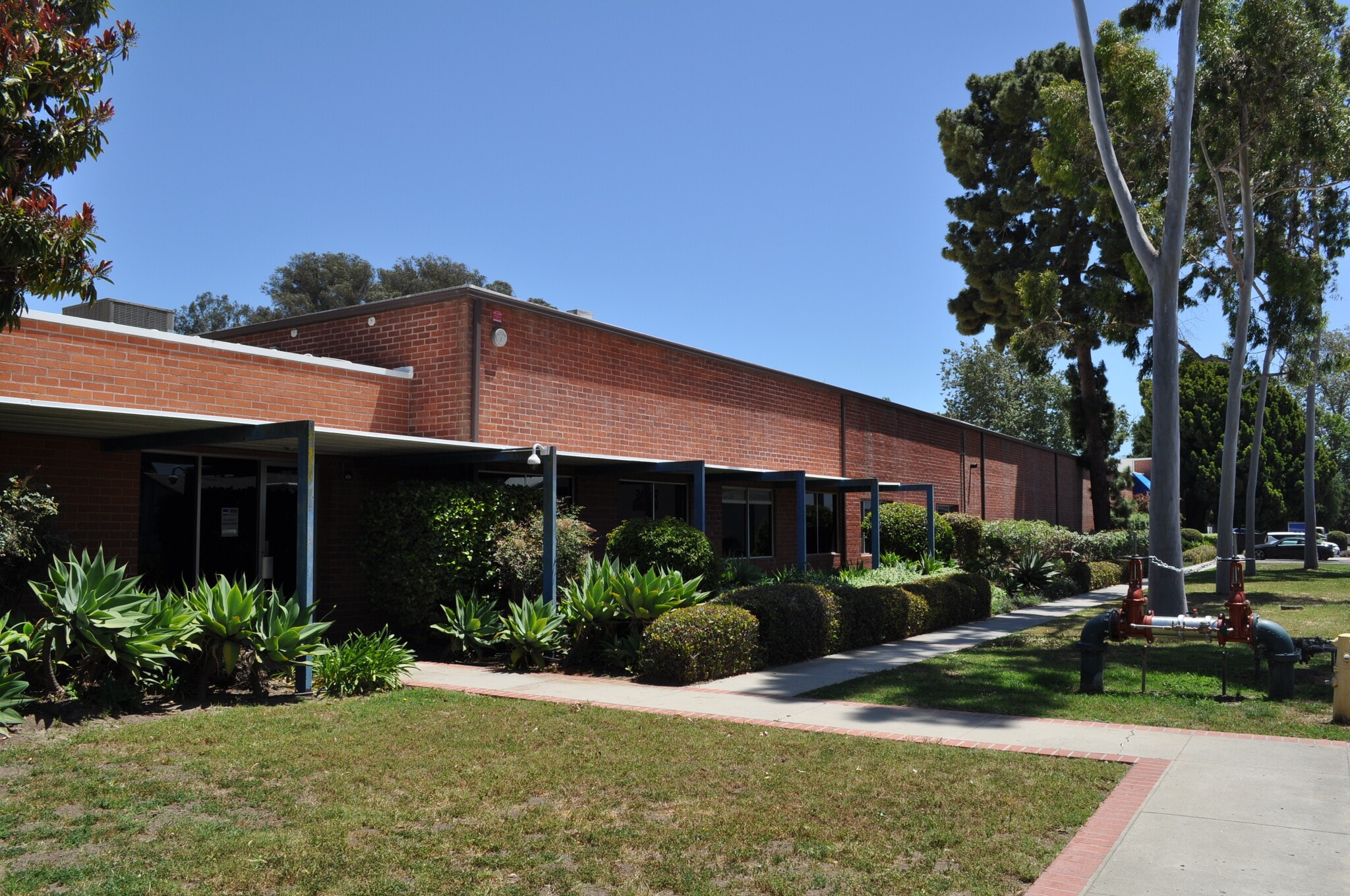 440 Rutherford St, Goleta, CA for lease Building Photo- Image 1 of 15