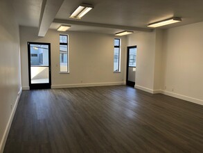 667-669 Chenery St, San Francisco, CA for lease Interior Photo- Image 1 of 9