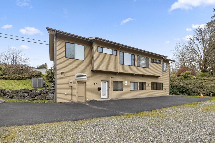 3256 Chico Way NW, Bremerton, WA for lease - Building Photo - Image 2 of 13