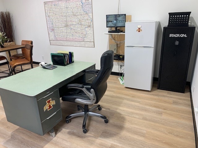 56780 241st St, Ames, IA for sale Primary Photo- Image 1 of 1