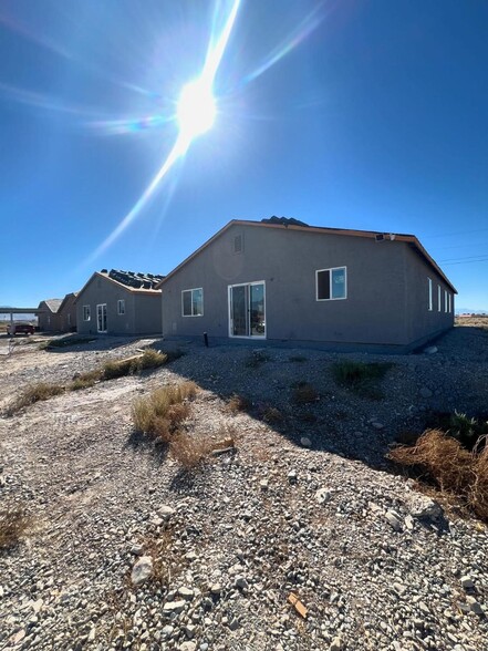 1881 Big Horn St, Pahrump, NV for sale - Primary Photo - Image 1 of 1