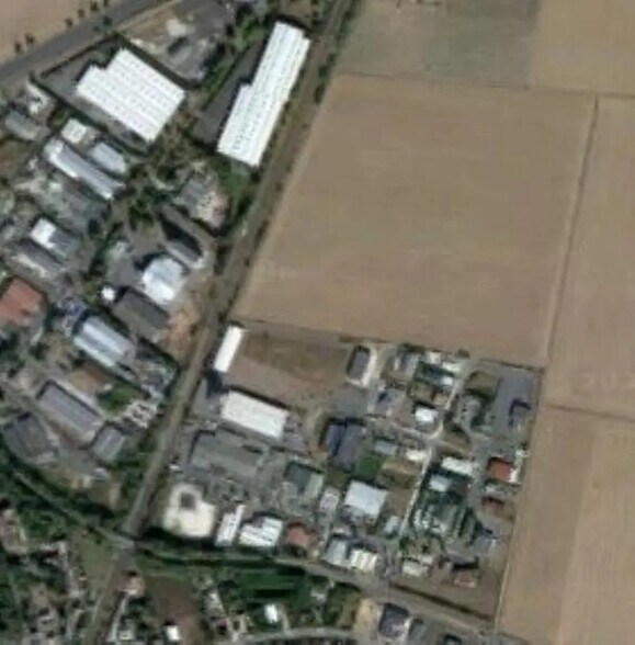 Land in Angerville for sale - Building Photo - Image 2 of 2