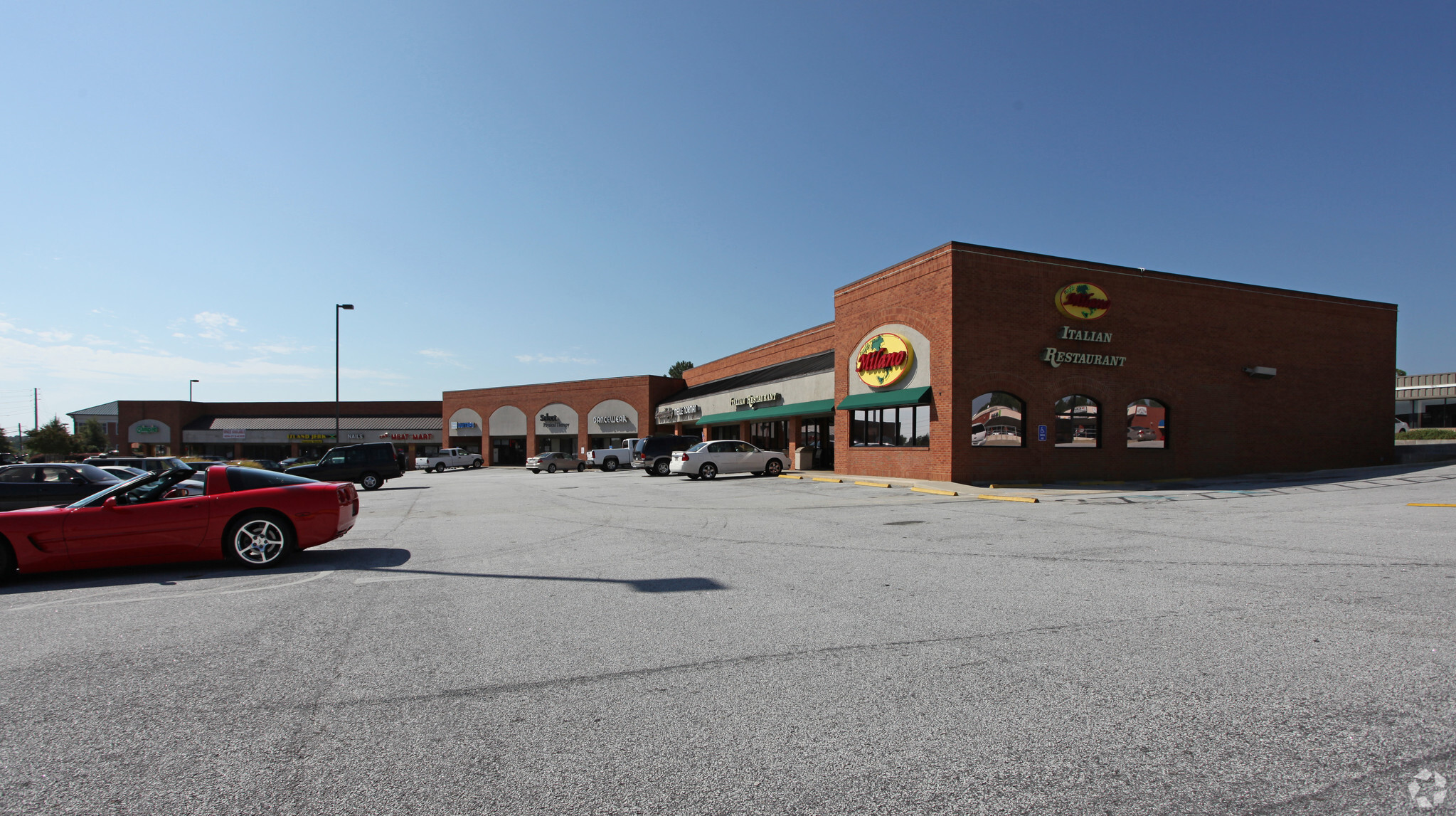 875 Flat Shoals Rd SE, Conyers, GA for lease Primary Photo- Image 1 of 5