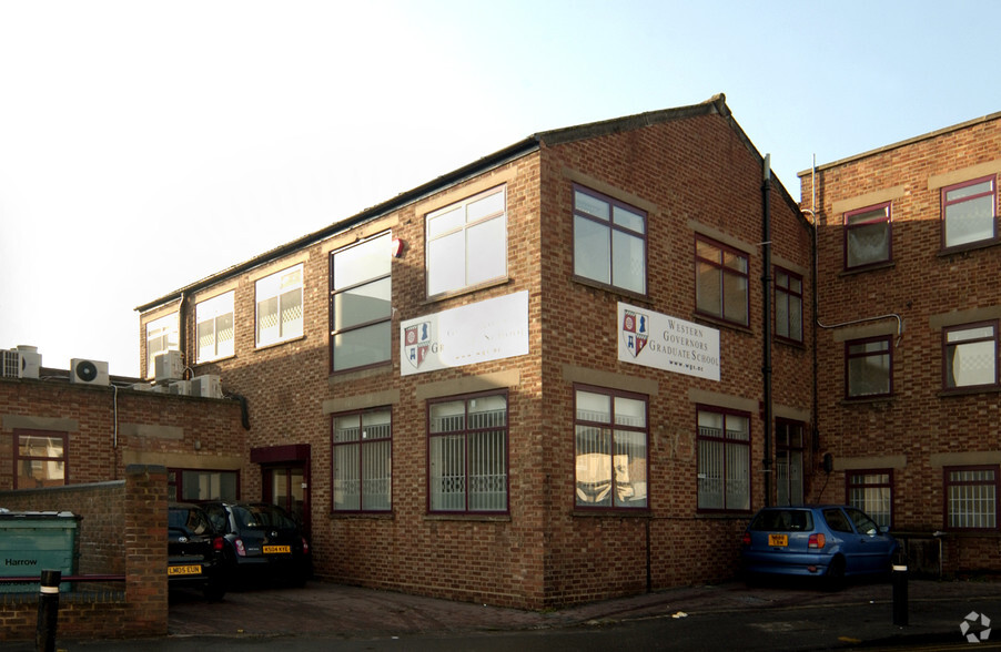 10-12 Oxford Rd, Harrow for sale - Building Photo - Image 2 of 4