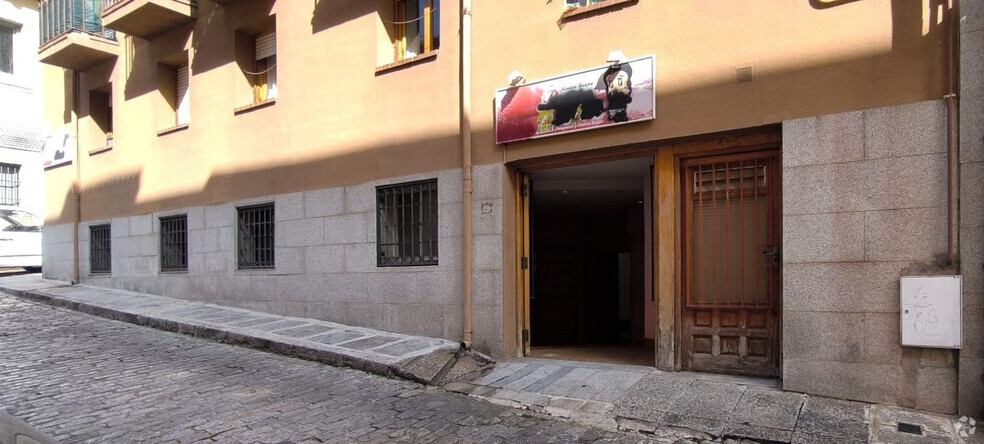 Calle Ventura Rodríguez, 1, San Lorenzo de El Escorial, Madrid for sale - Interior Photo - Image 1 of 1