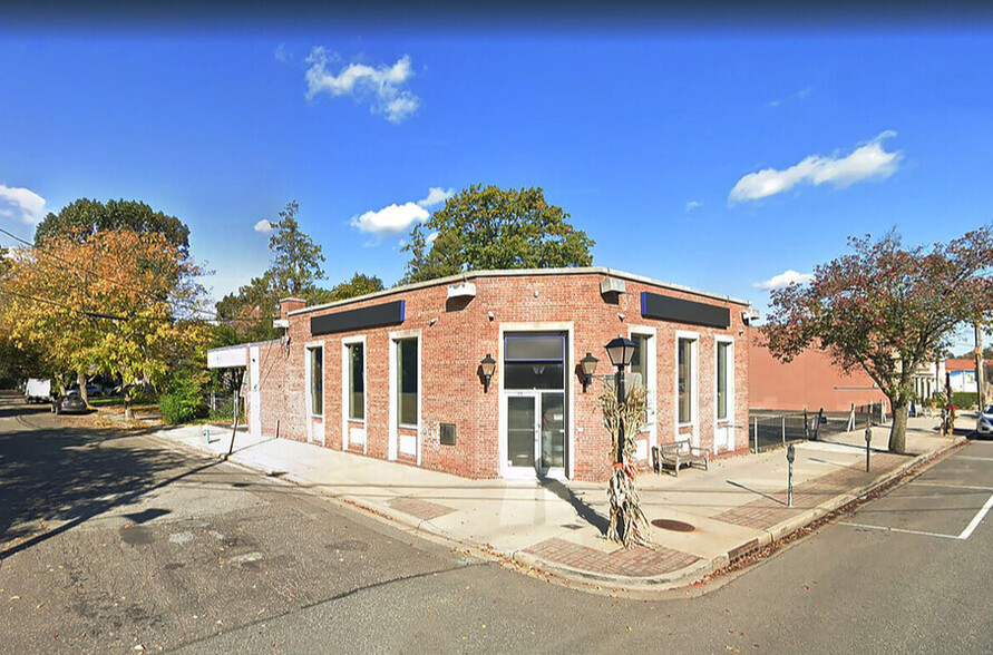 99 Covert Ave, Floral Park, NY for lease - Building Photo - Image 2 of 9