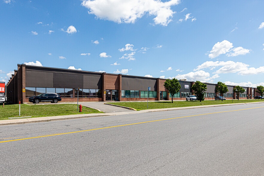 1475-1495 Rue Bégin, Montréal, QC for lease - Building Photo - Image 3 of 8