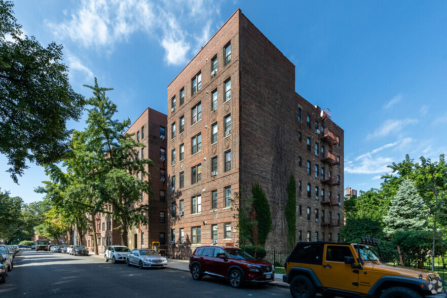 3971 Gouverneur Ave, Bronx, NY 10463 | LoopNet