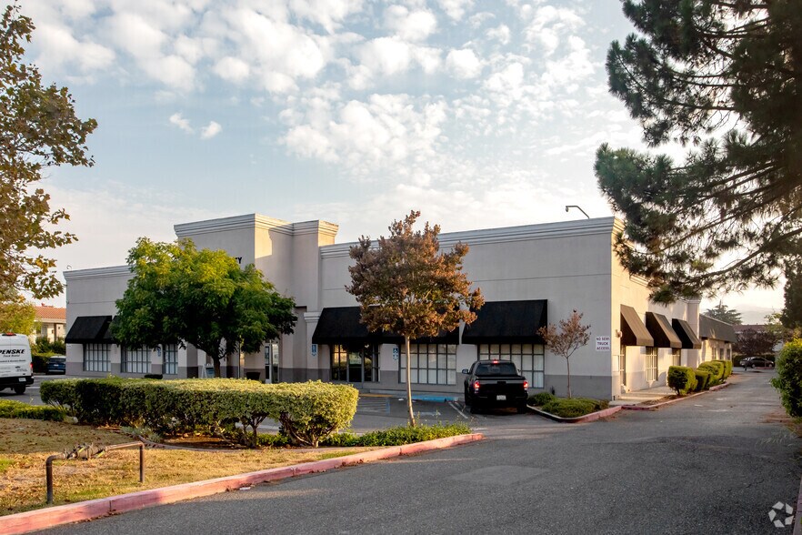 2500 Fontaine Rd, San Jose, CA for lease - Building Photo - Image 1 of 6