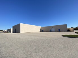 91,025 SF Warehouse Space - Warehouse