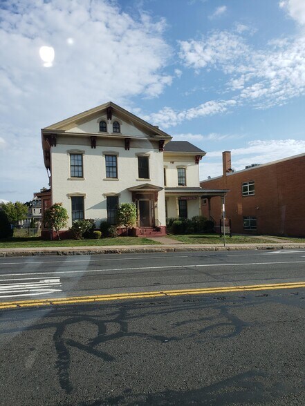 281 State St, Springfield, MA for sale - Building Photo - Image 1 of 1