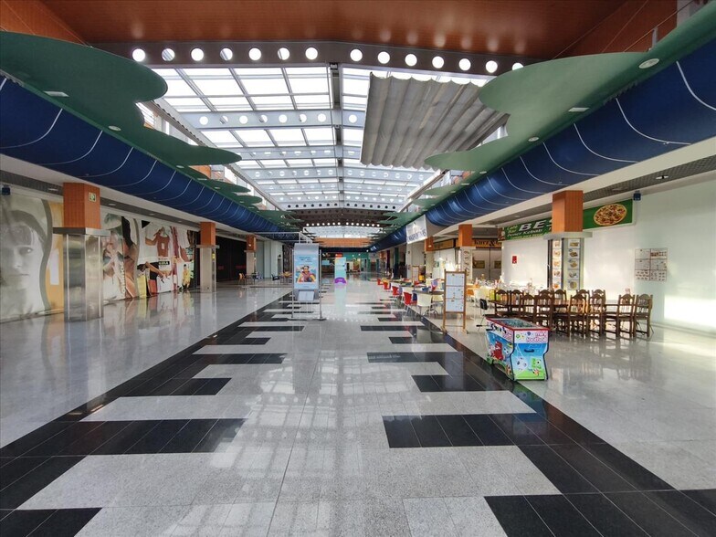 Retail in Lalín for sale - Building Photo - Image 1 of 18