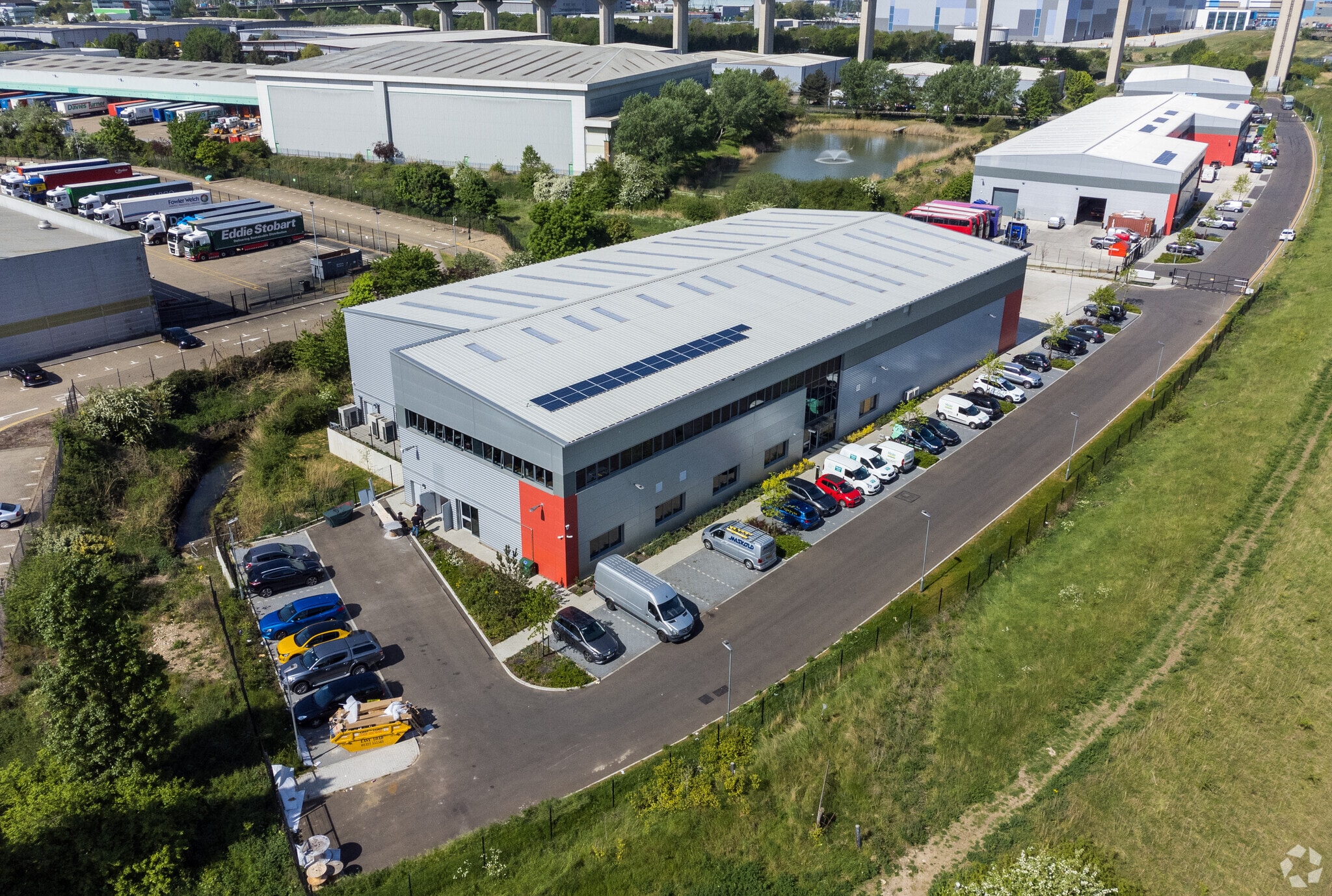 Bridge Clos, Dartford for sale Primary Photo- Image 1 of 1