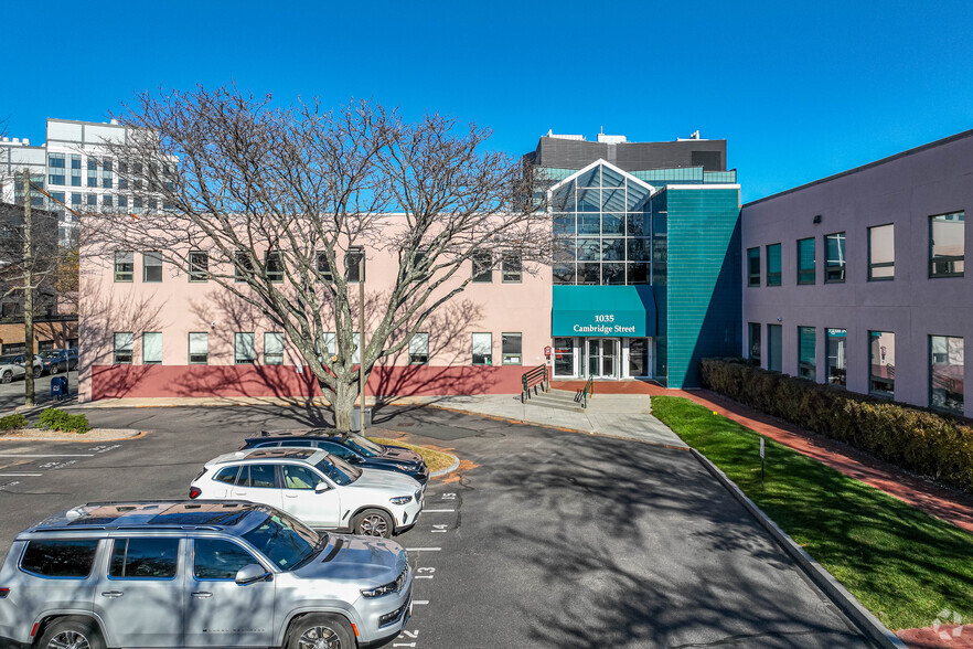 1035 Cambridge St, Cambridge, MA for lease - Building Photo - Image 3 of 11