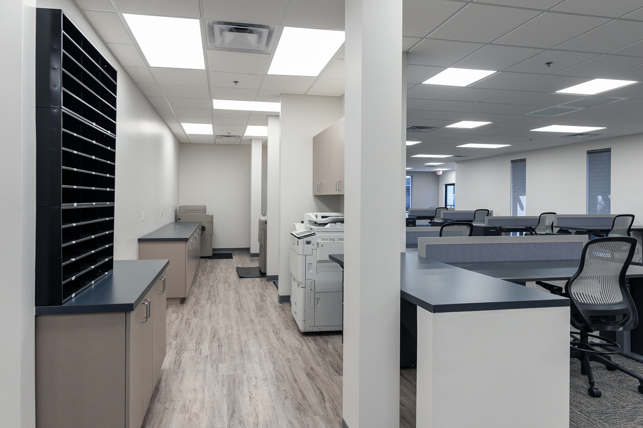 916 S 52nd St, Tempe, AZ for lease Interior Photo- Image 1 of 7