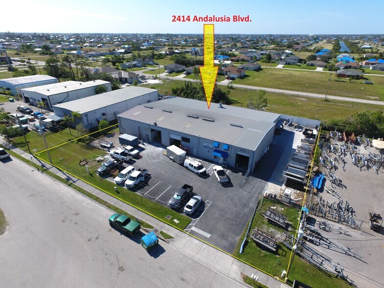 2414 Andalusia Blvd, Cape Coral, FL for sale - Aerial - Image 1 of 1