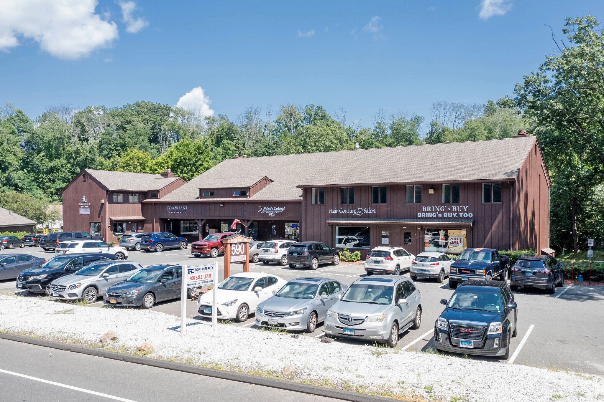 590 Danbury Rd, Ridgefield, CT for sale Primary Photo- Image 1 of 1