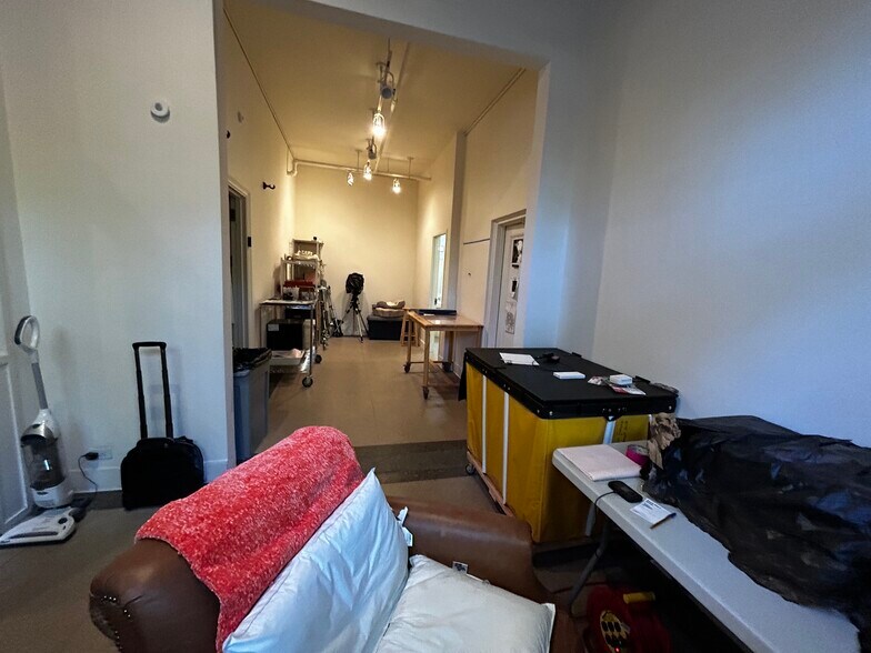 310 Riverside Dr, New York, NY for lease - Building Photo - Image 2 of 13