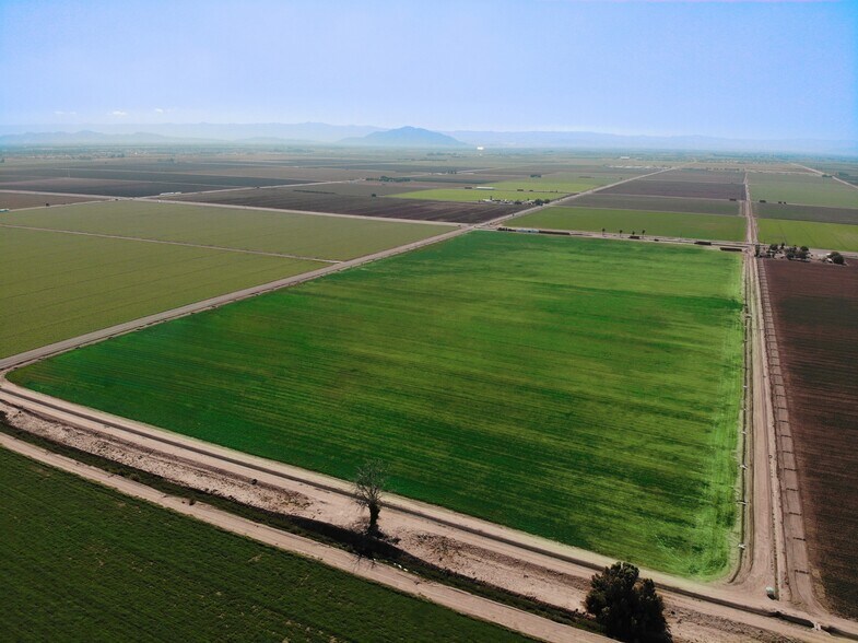 1104 E Heber Rd, Holtville, CA 92250