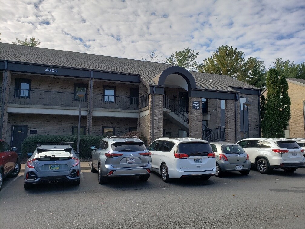 4604 Pinecrest Office Park Dr, Alexandria, VA 22312