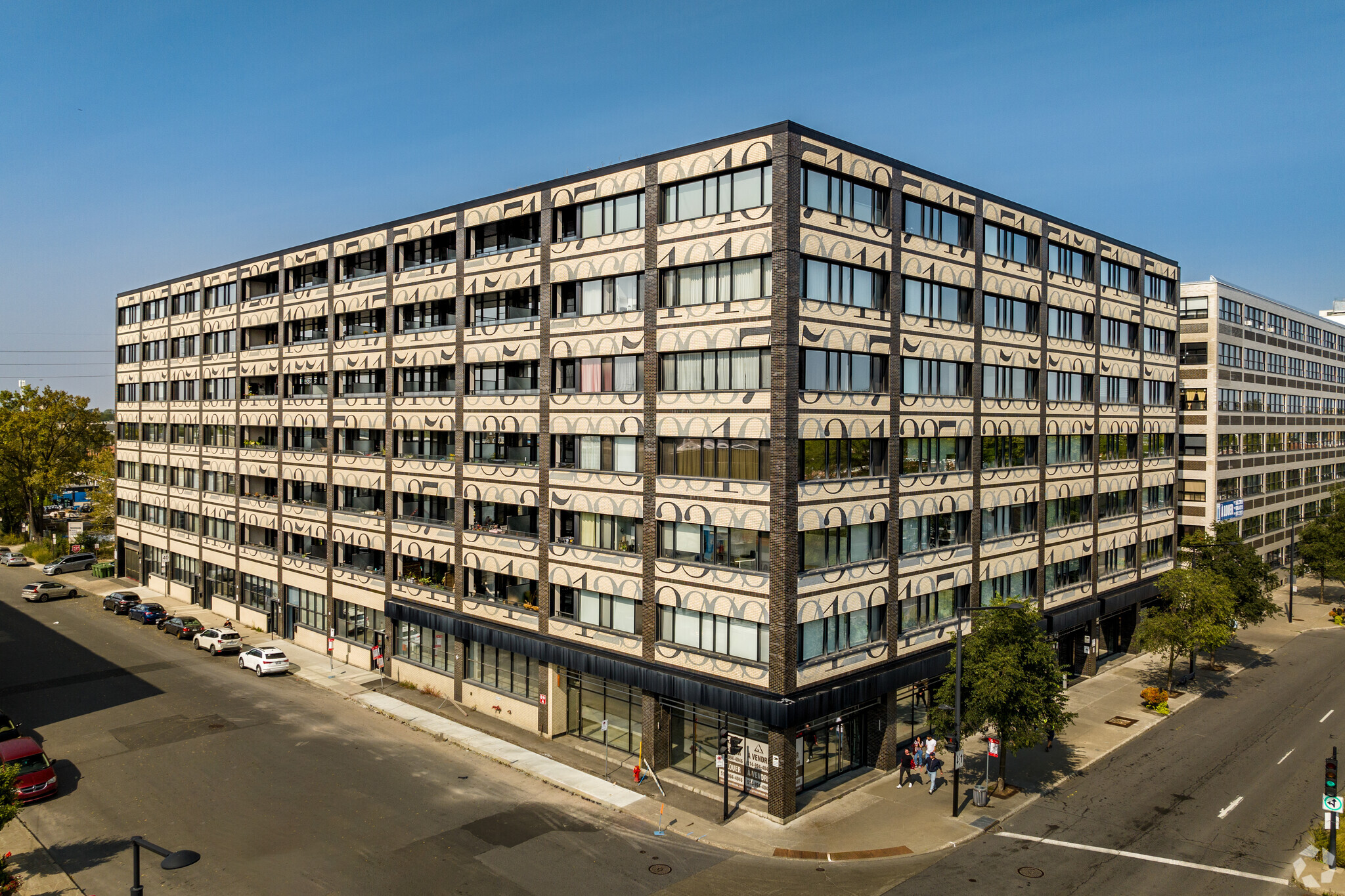 9319-9323 Av De L'esplanade, Montréal, QC for sale Building Photo- Image 1 of 31