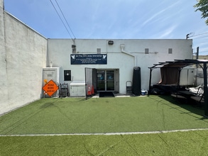 5723 Atlantic Ave, Long Beach, CA for lease Building Photo- Image 1 of 11