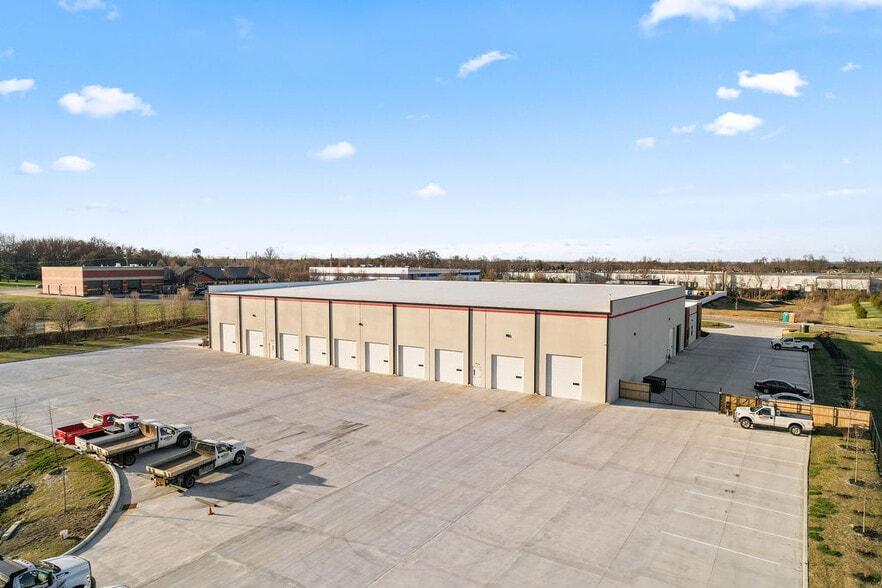 4889 Alliance Dr, Mason, OH for sale - Building Photo - Image 2 of 46