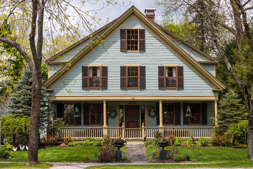 28 Pleasant St, Woodstock, VT for sale - Primary Photo - Image 1 of 1