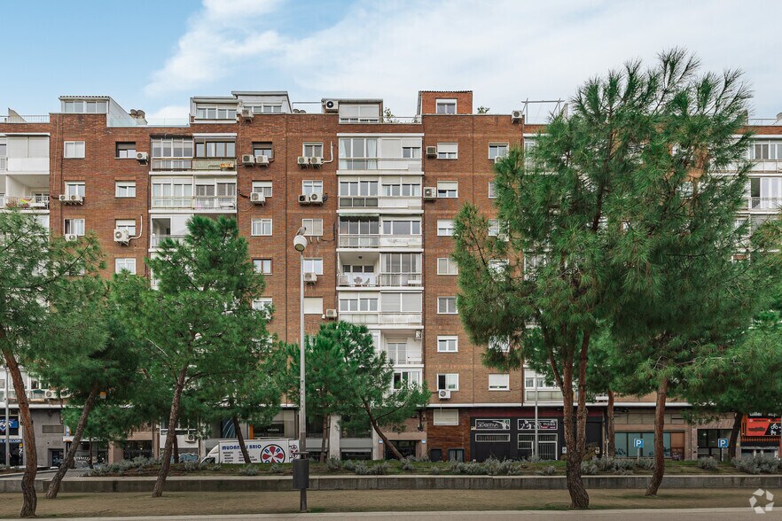 Avenida del Manzanares, 166, Madrid, Madrid for sale - Primary Photo - Image 1 of 1