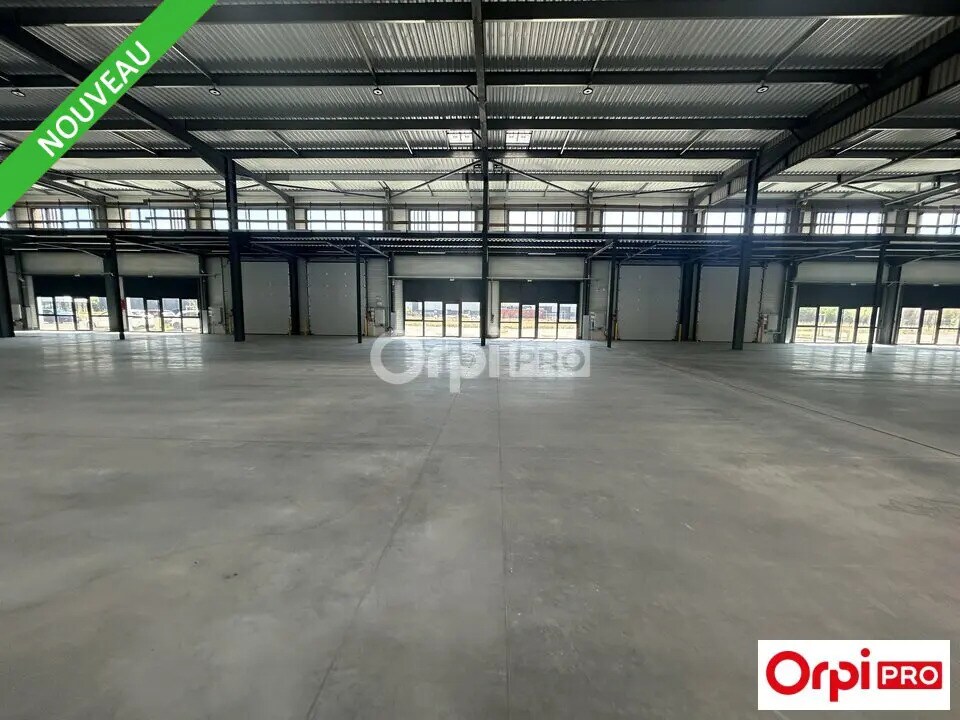 Location Local d'activités 1 472 m² - Photo 1