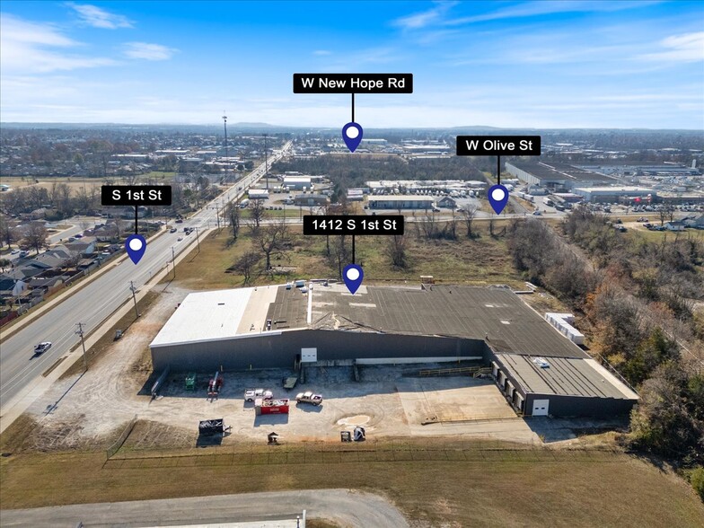 1412 S 1st St, Rogers, AR for lease - Building Photo - Image 1 of 12