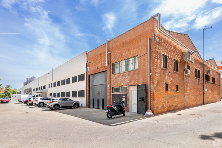 Calle Sepúlveda, 6, Alcobendas, Madrid for lease - Building Photo - Image 2 of 3