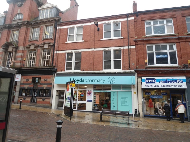 52-54 Market St, Wigan for sale Primary Photo- Image 1 of 1