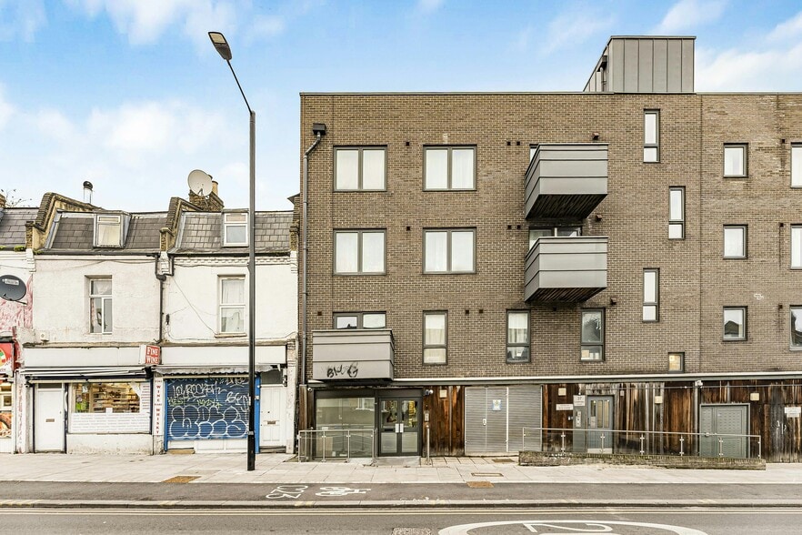 35-41 Lea Bridge Rd, London for lease - Building Photo - Image 1 of 38