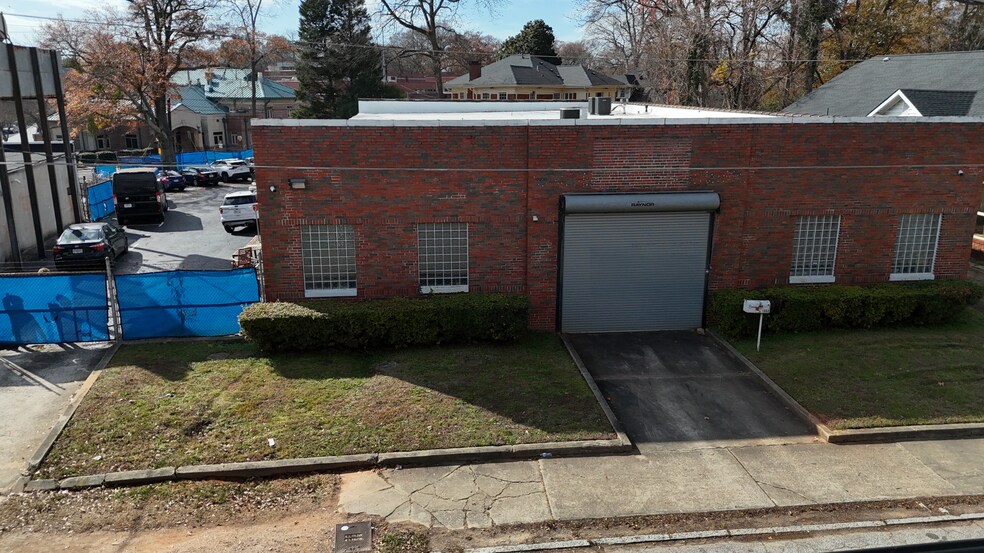 1068 SW Arlington Ave, Atlanta, GA for lease - Building Photo - Image 1 of 21