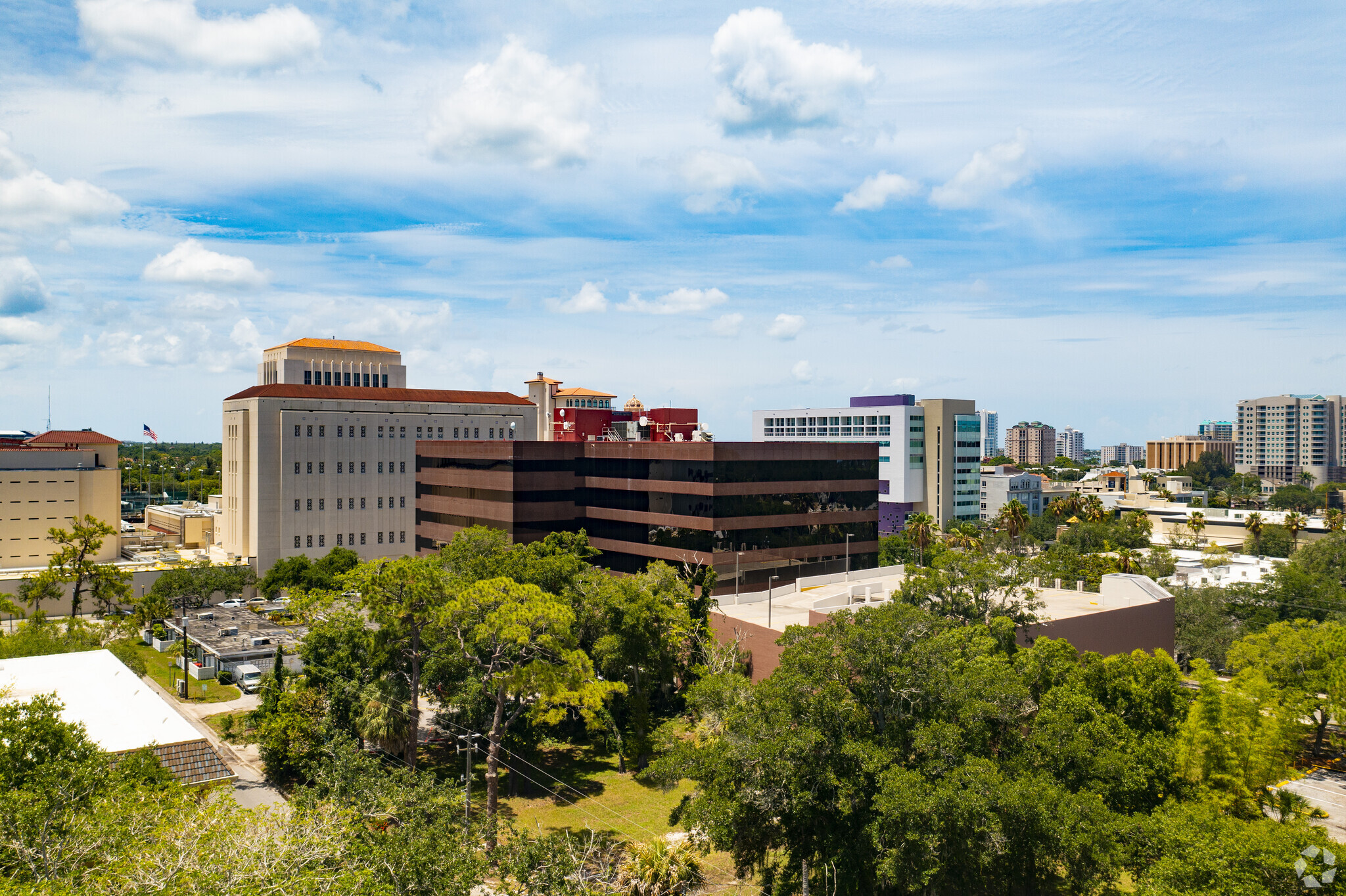 2033 Main St, Sarasota, FL 34237 - Center Pointe Bldg | LoopNet