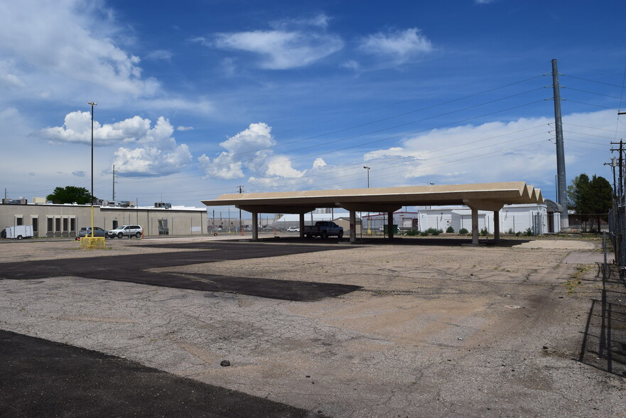 5200 Smith Rd, Denver, CO for lease - Building Photo - Image 3 of 10