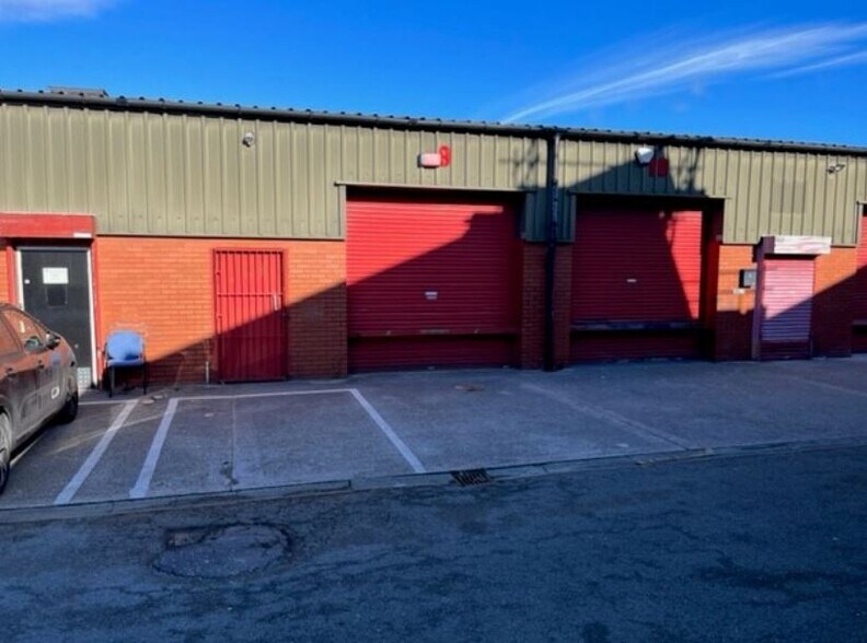 Pennant St, Oldham for sale - Building Photo - Image 1 of 1