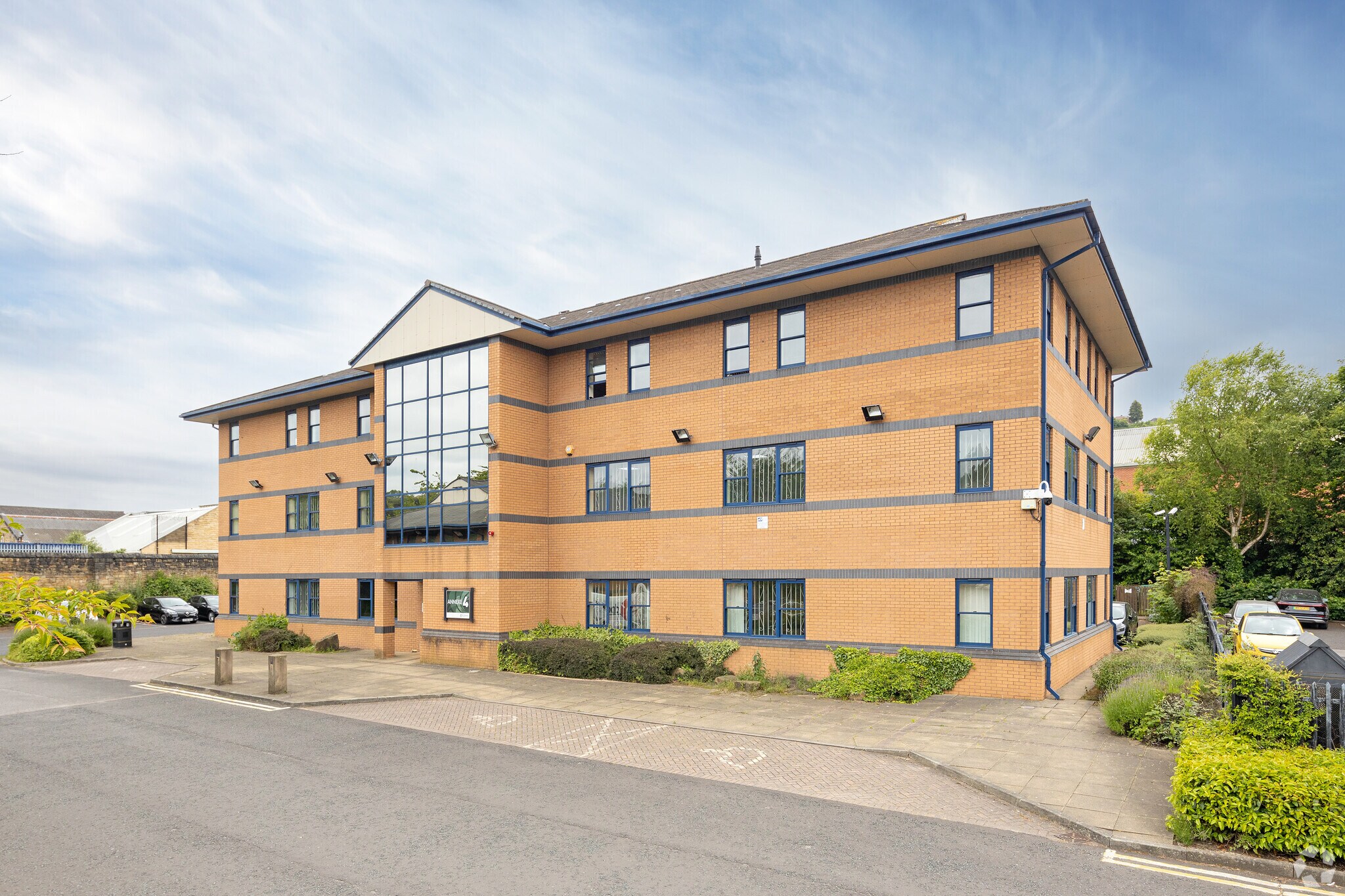 Technology Dr, Batley, WF17 6ER